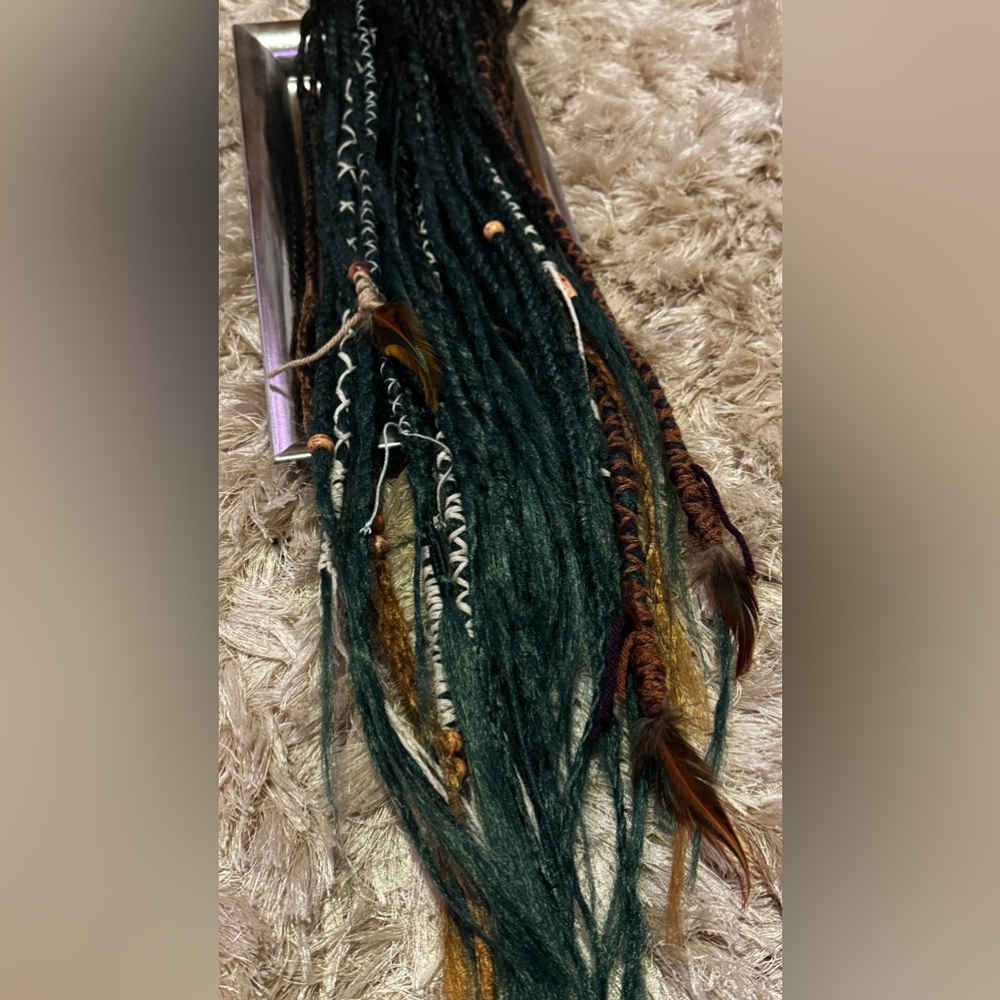 Handmade synthetic dreadlocks